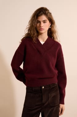 Pull col V en maille;${refinementColor}