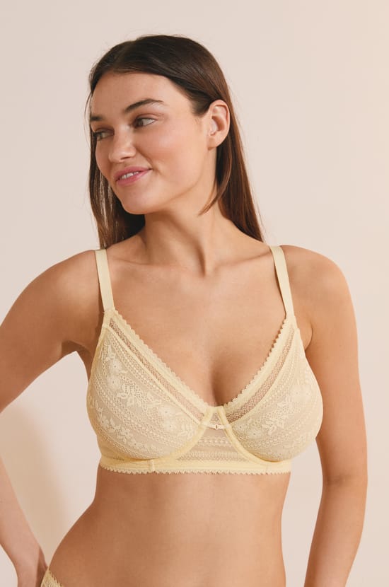 Soutien-gorge minimizer;${refinementColor}