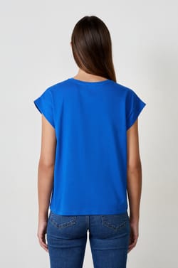 100% cotton round neck T-shirt;${refinementColor}