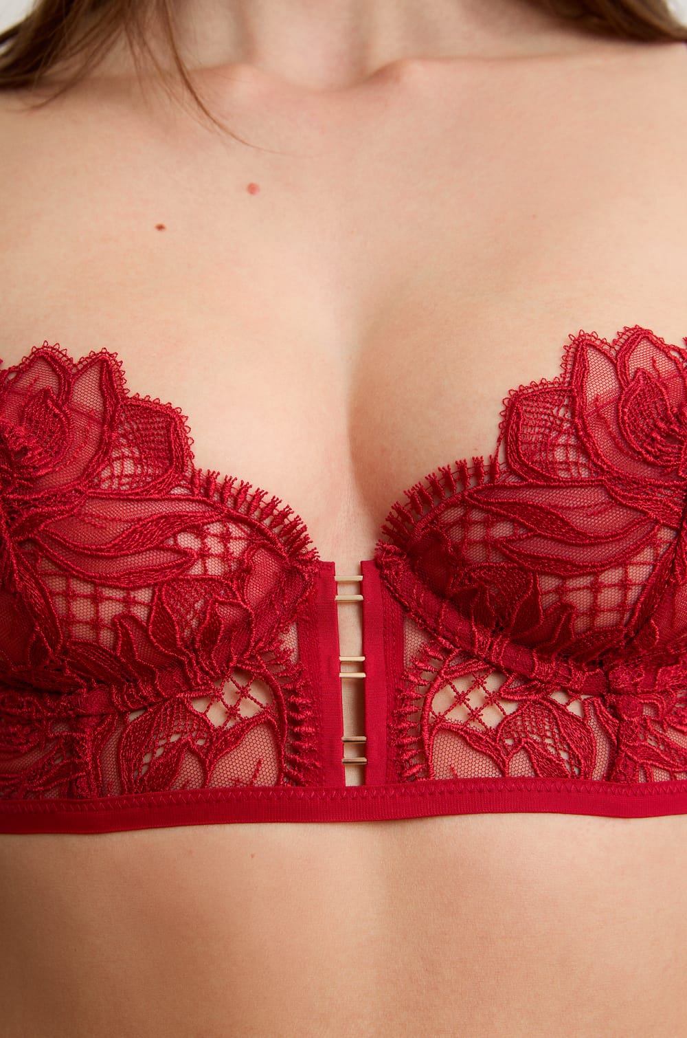 Bustier beha in guipure;${refinementColor}