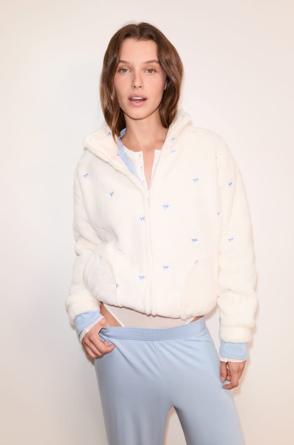 Veste à manches longues en polaire;${refinementColor}