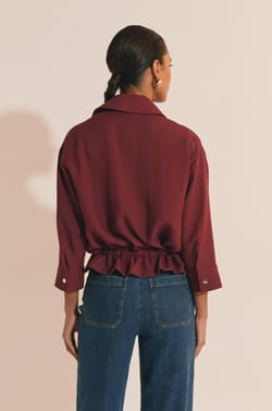 Veste casual avec d&eacute;tails boutonn&eacute;s argent&eacute;s;${refinementColor}