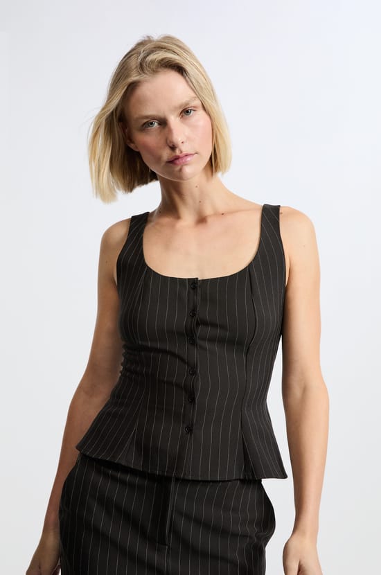 Top à volant à rayure;${refinementColor}