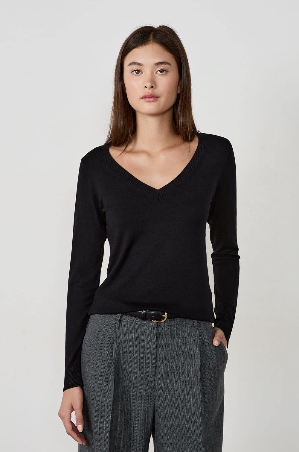 V-neck Sweater;${refinementColor}