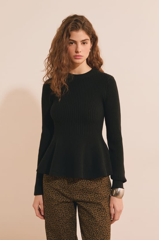 Pull manches longues &agrave; volants;${refinementColor}