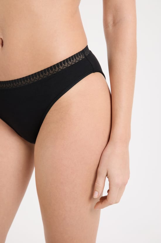 Organic Cotton Brief;${refinementColor}