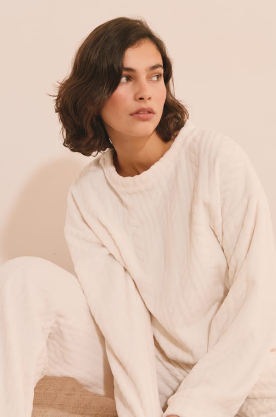 Pull col rond avec motifs;${refinementColor}