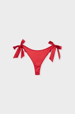 Tanga en broderie avec noeuds;${refinementColor}