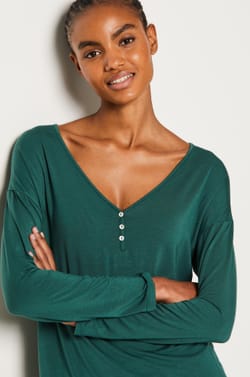  Camisa de pijama de manga larga abotonada de modal;${refinementColor}