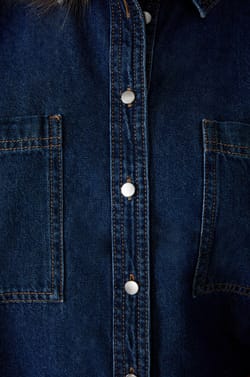 Chemise jean en coton;${refinementColor}