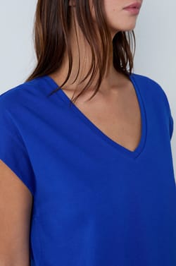 Short-sleeved cotton T-shirt;${refinementColor}