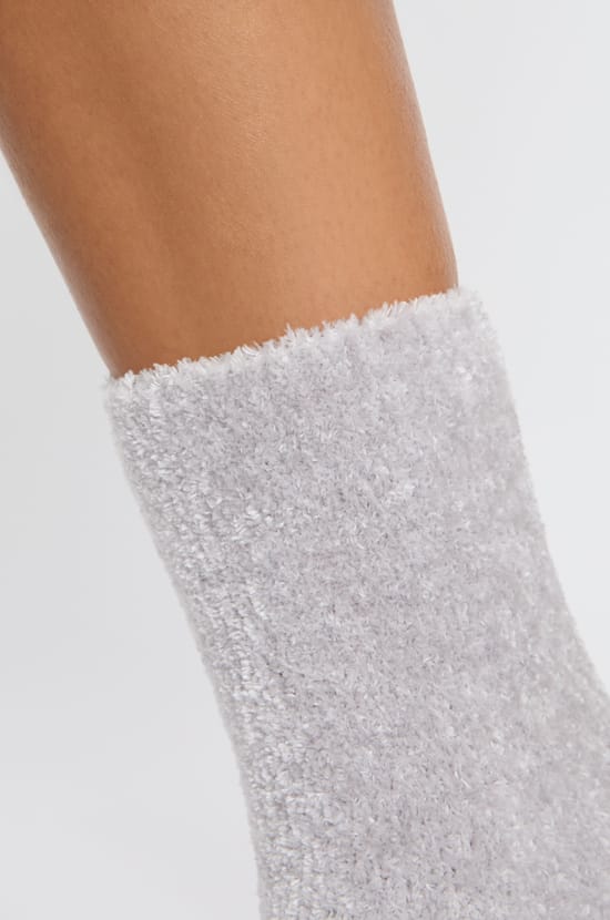 Socken aus grobem Strick;${refinementColor}