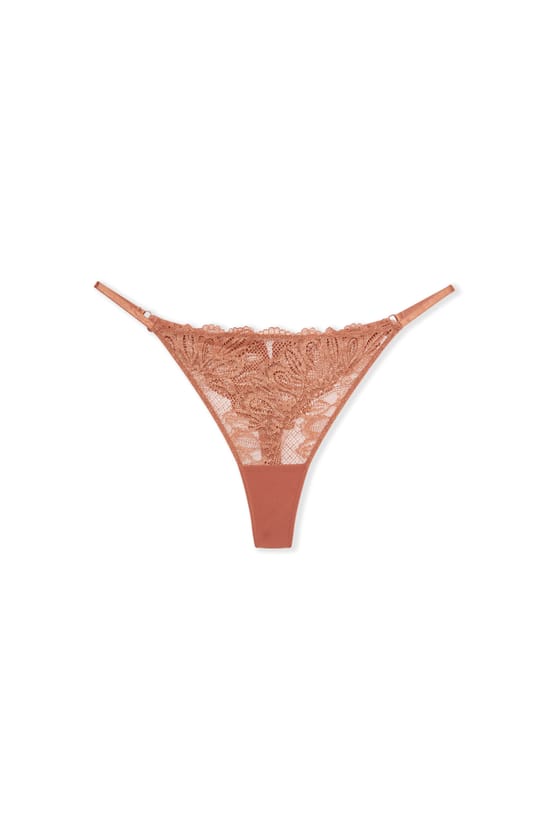String en dentelle iris&eacute;e;${refinementColor}