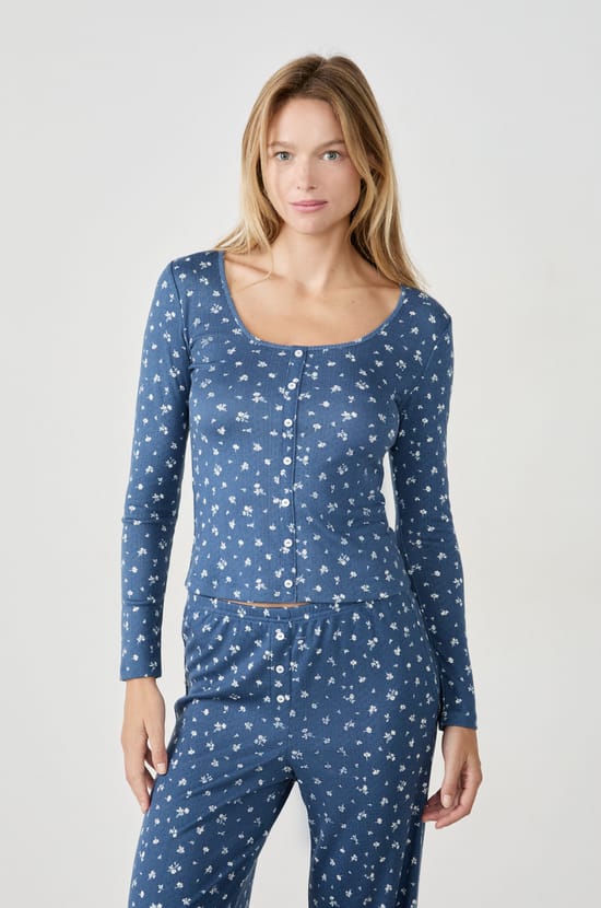 T-shirt de pyjama &agrave; fleurs en pointelle;${refinementColor}