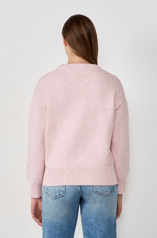 Long-sleeved Round Neck Sweater;${refinementColor}