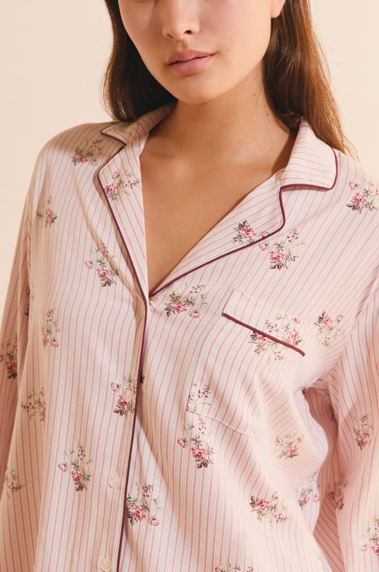Chemise de pyjama &agrave; motif fleuri;${refinementColor}