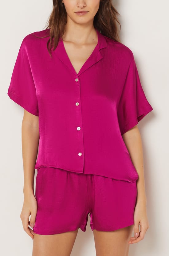 Short-sleeved Satin Pyjama Shirt;${refinementColor}