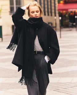 Manteau mi-long écharpe intégrée avec laine;${refinementColor}