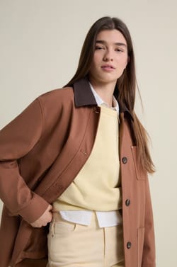 Mid-length velvet collar jacket;${refinementColor}