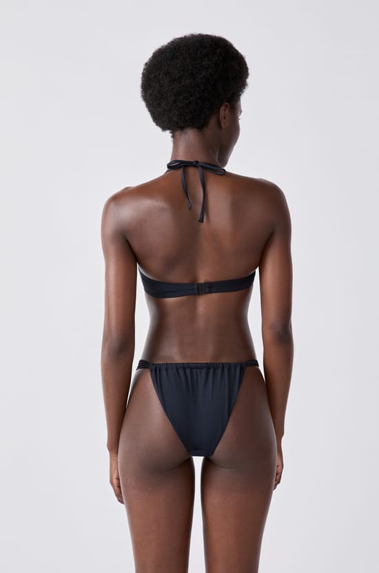 High-leg Brazilian bikini bottom;${refinementColor}