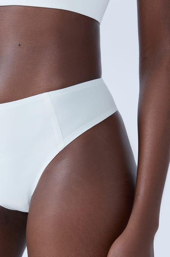Tanga de sport sans couture;${refinementColor}