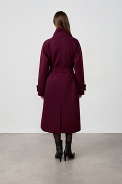 Long coat;${refinementColor}