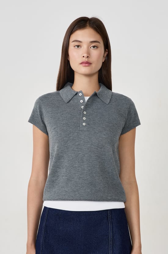 Polo manches courtes à boutons;${refinementColor}