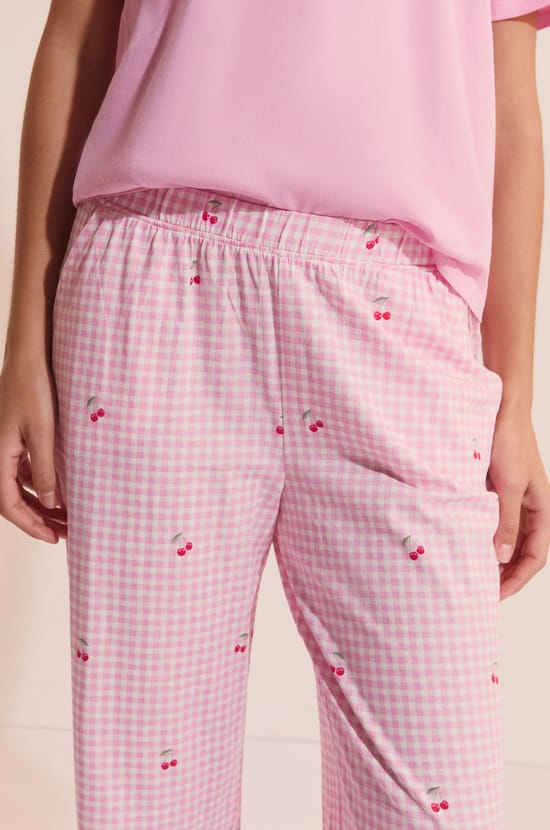 Ensemble de pyjama 2 pi&egrave;ces &agrave; motifs cerise;${refinementColor}