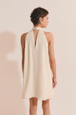 Robe courte sans manches;${refinementColor}