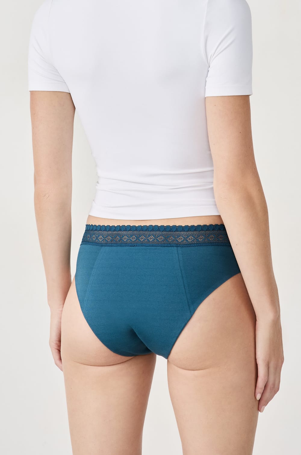 Heavy Flow - Cotton Period Brief;${refinementColor}