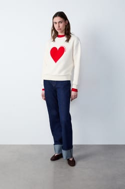 Heart Print Sweatshirt;${refinementColor}