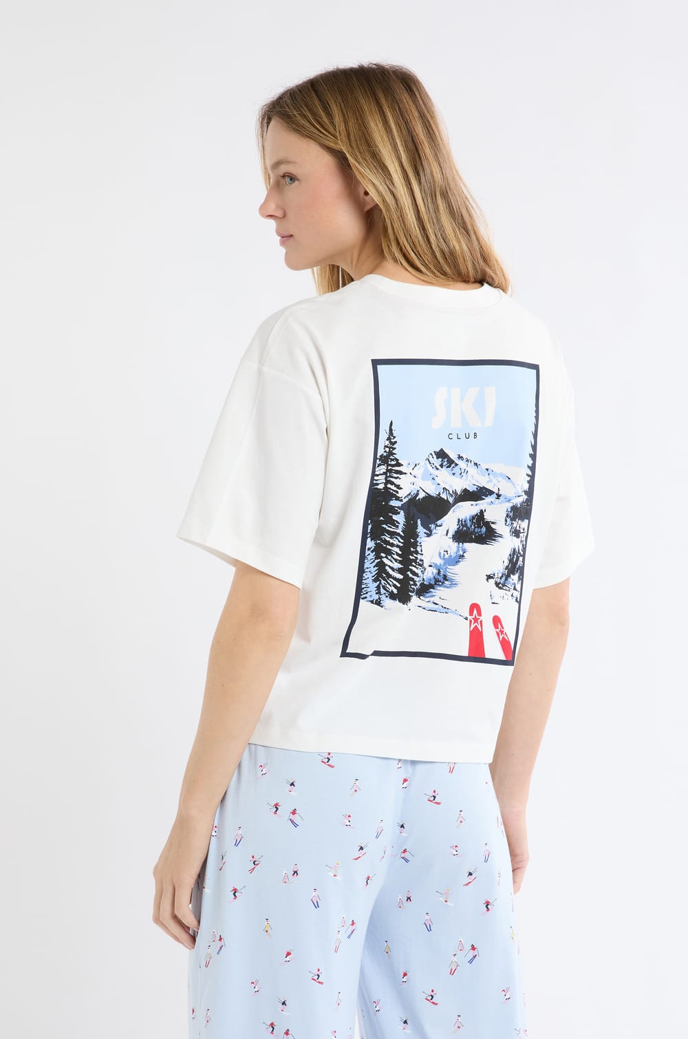 Camiseta de algodón con estampado de paisaje de esquí;${refinementColor}