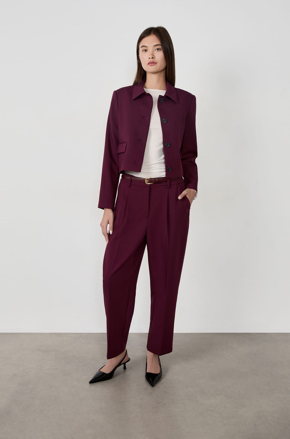 Veste courte à boutons;${refinementColor}