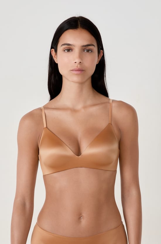 Wireless Triangle Bra;${refinementColor}