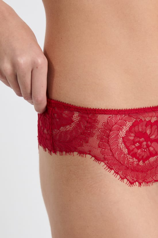 Soutien-gorge triangle en dentelle;${refinementColor}