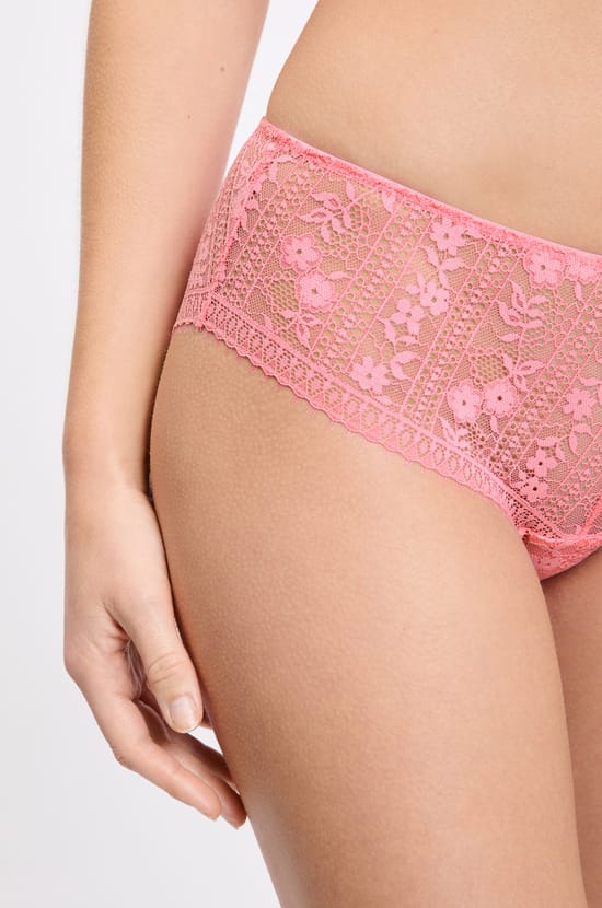 Lace Boyshort;${refinementColor}