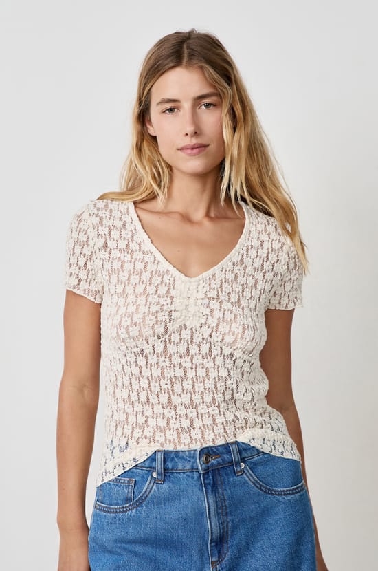 Short-Sleeved T-shirt;${refinementColor}