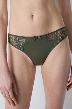 Hipster en dentelle;${refinementColor}