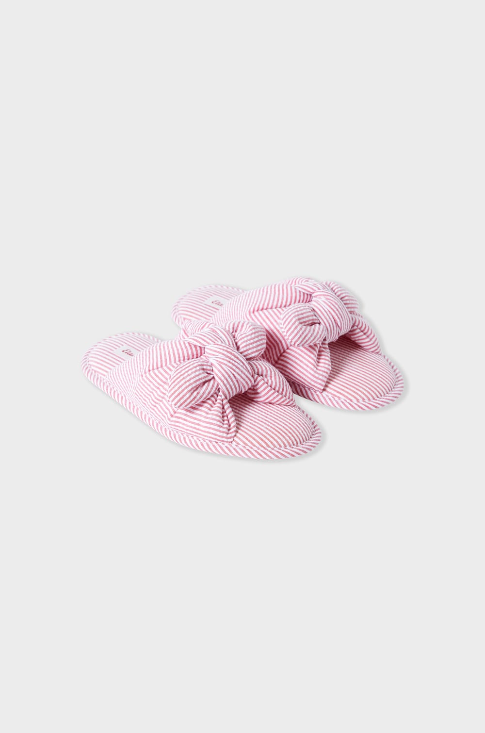 Chaussons tongs à rayures;${refinementColor}
