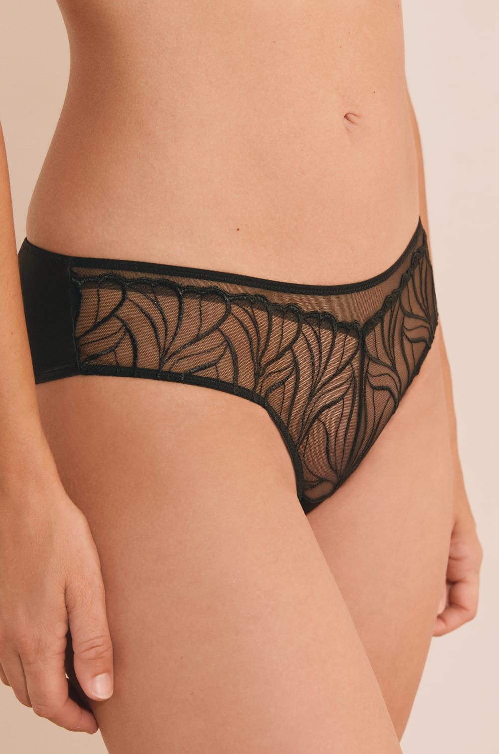 Hipster with Floral Embroidery;${refinementColor}
