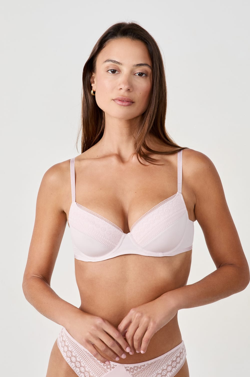 Sujetador N.4 - Copa fina;${refinementColor}