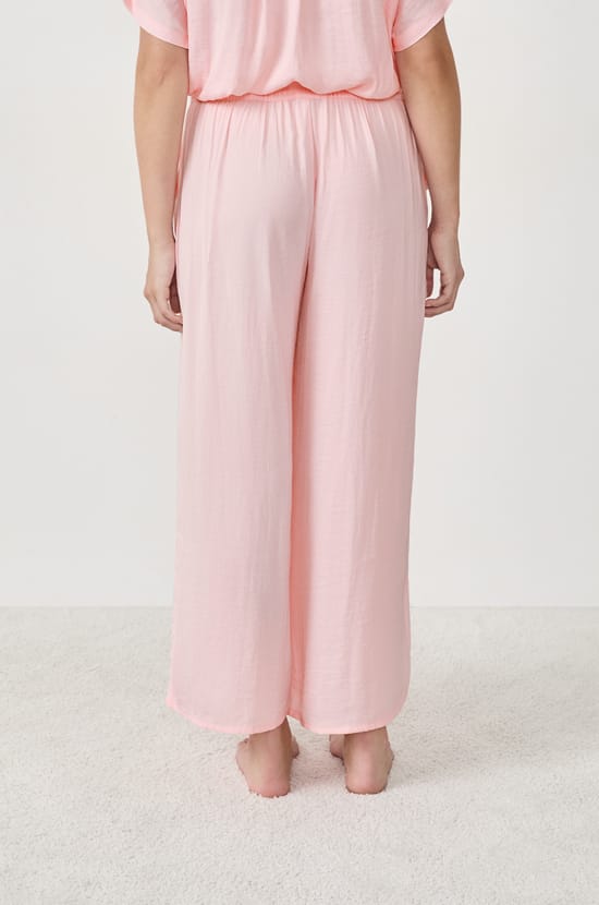 Wide-leg 7/8 satin trousers;${refinementColor}