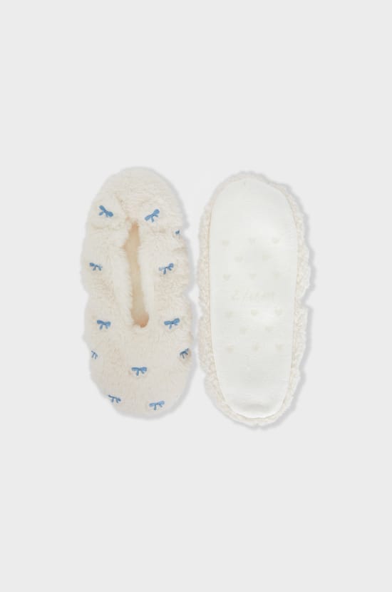 Patterned Faux Fur Slippers;${refinementColor}