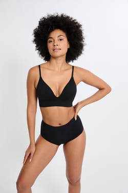 Soutien-gorge brassière push-up;${refinementColor}