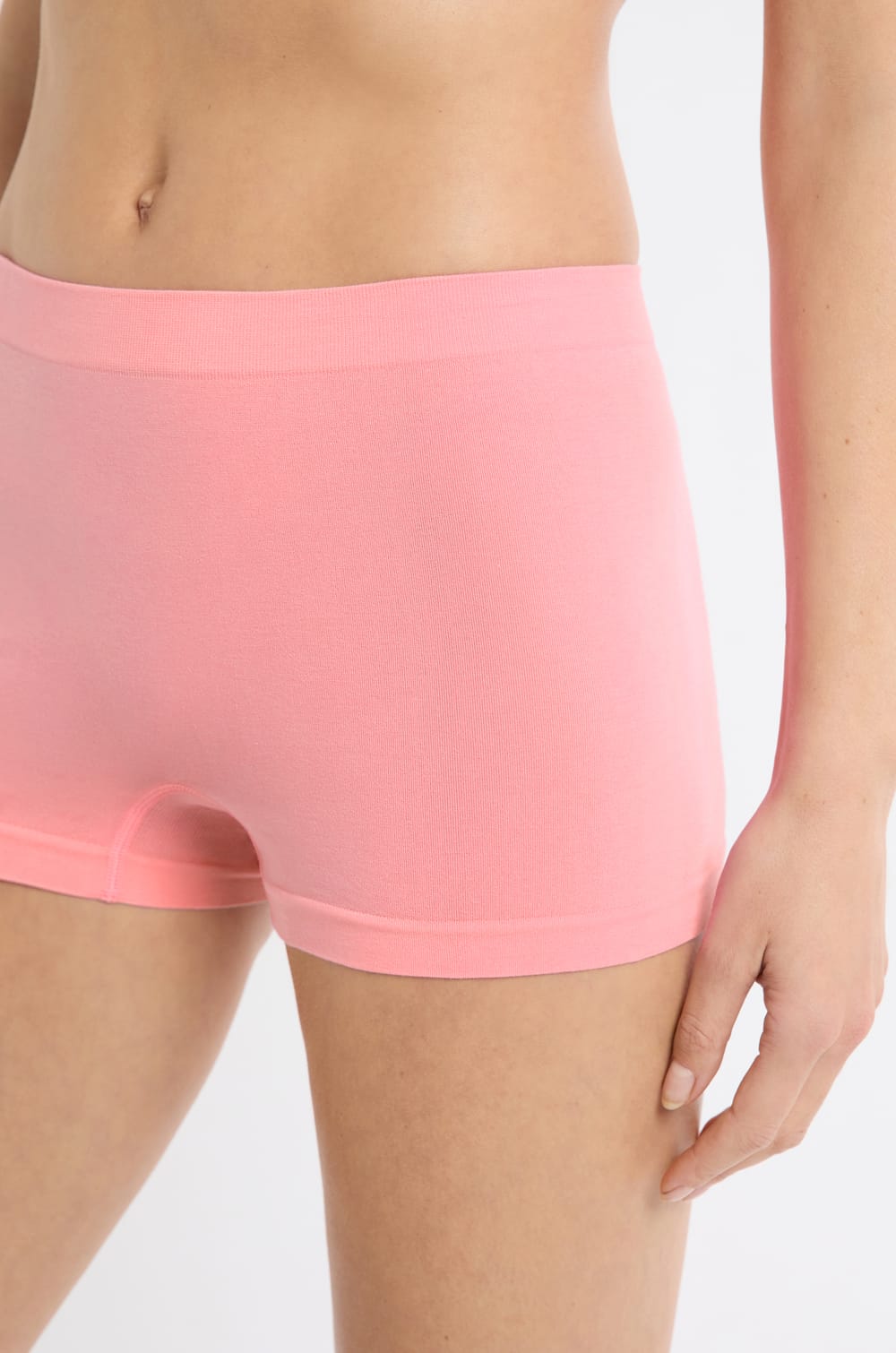 Seamless Boyshort with Cotton;${refinementColor}