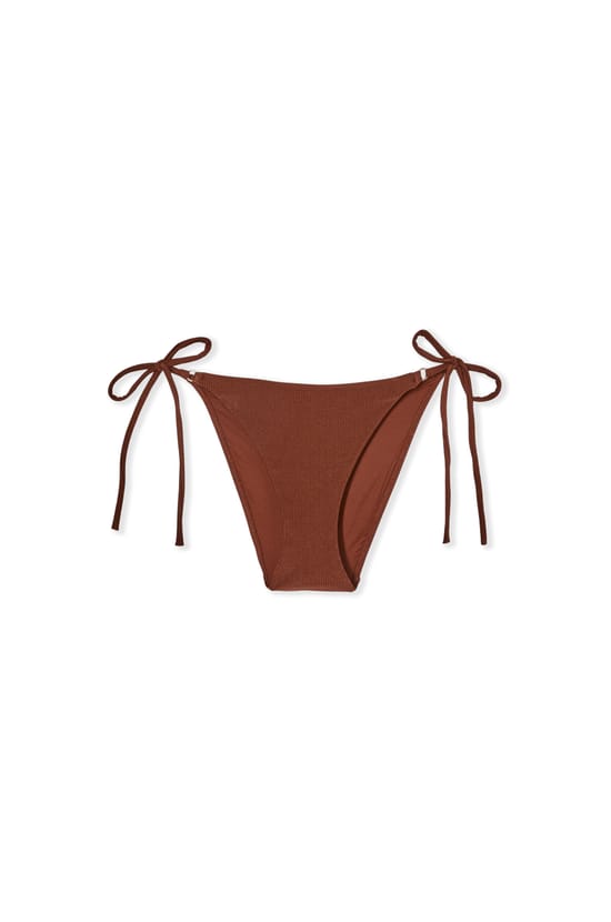 Braga de bikini satinada con lazada;${refinementColor}