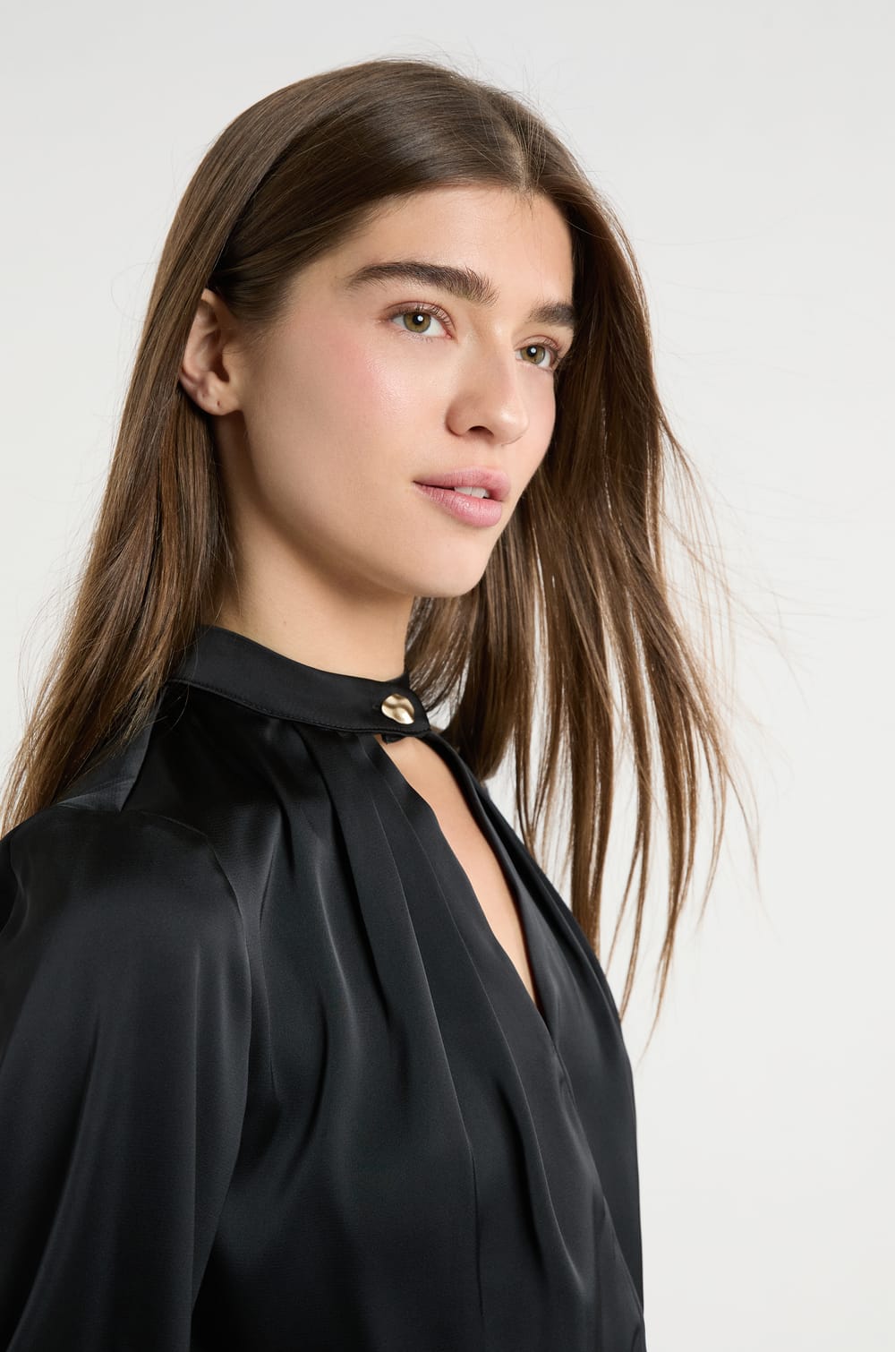 Blouse avec col bijou;${refinementColor}