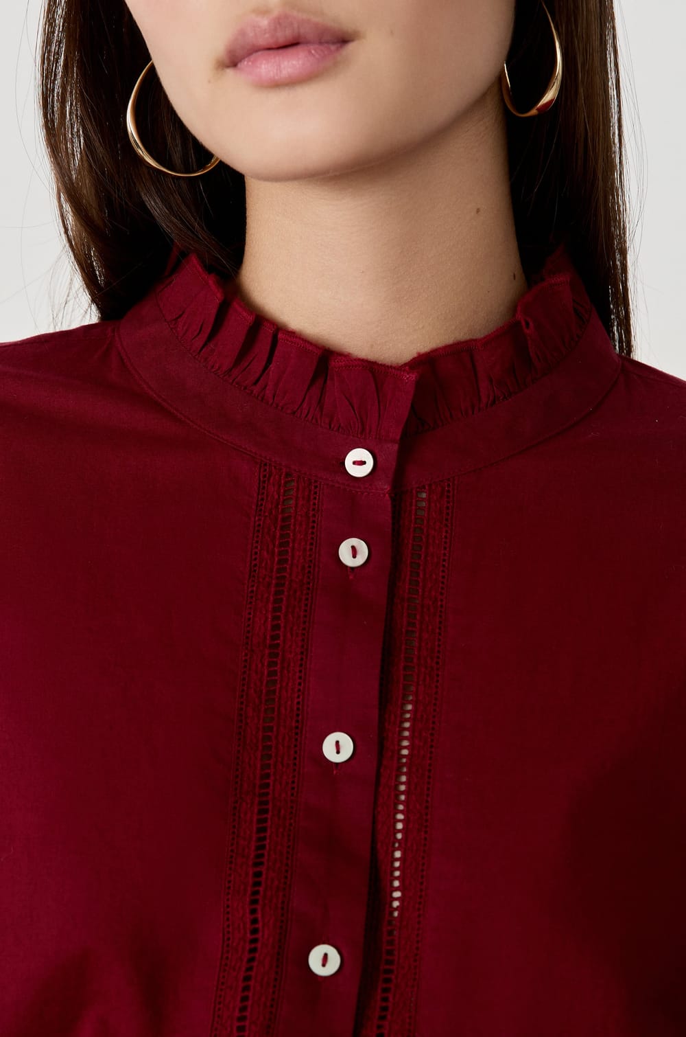 Camisa bordada;${refinementColor}