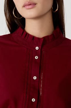 Camisa bordada;${refinementColor}