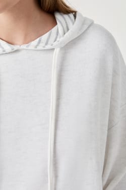 Hooded Sweatshirt;${refinementColor}